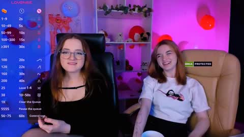 Snapshot of liana_kisses chatting on 02.15.25 Little Liana online show from 02.15.25