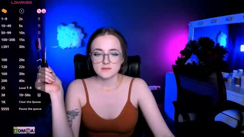 Snapshot of liana_kisses chatting on 02.26.25 Little Liana online show from 02.26.25