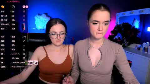 Snapshot of liana_kisses chatting on 02.26.25 Little Liana online show from 02.26.25