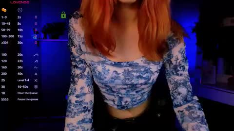 Snapshot of liana_kisses chatting on 10.08.25 Little Liana online show from 10.08.25