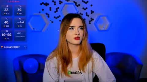 Snapshot of liana_kisses chatting on 11.19.25 Little Liana online show from 11.19.25