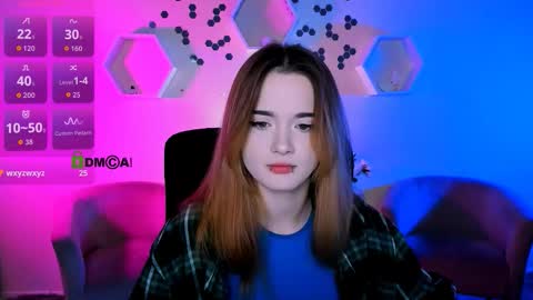 Snapshot of liana_kisses chatting on 11.21.25 Little Liana online show from 11.21.25