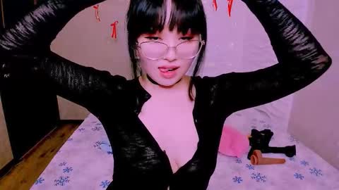 Liana online show from 03.06.26