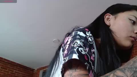 Snapshot of liarouse04 chatting on 02.17.26 Liarouse04 online show from 02.17.26