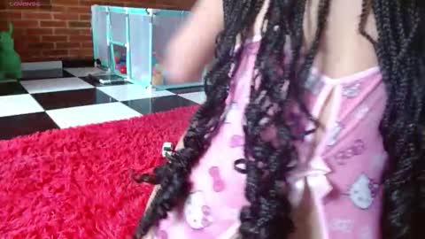 Liarouse04 online show from 03.18.26