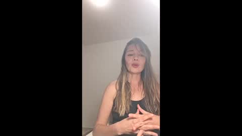 liarysmaag17 online show from 05.19.26