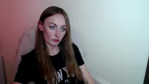 Snapshot of liasais_ chatting on 06.05.26 Lia online show from 06.05.26