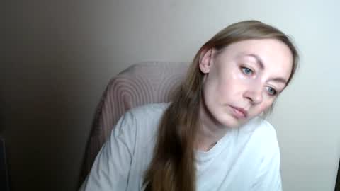 Snapshot of liasais_ chatting on 06.22.26 Lia online show from 06.22.26