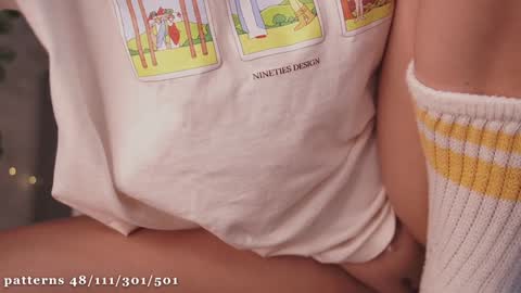 Snapshot of liass_molly chatting on 12.29.24 Molly you can find Bunny here -- online show from 12.29.24