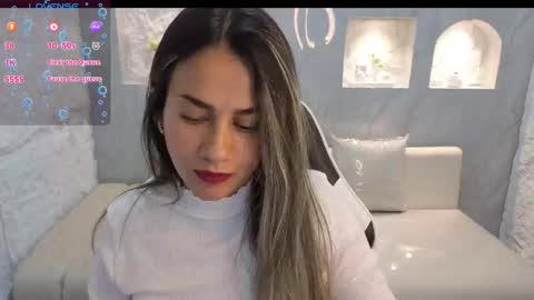 Snapshot of liat_white_tx chatting on 11.24.25 Online 800 to 1400 online show from 11.24.25