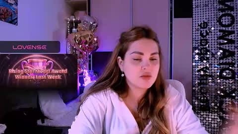 libra_mia online show from 11.25.25