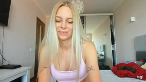 Anna online show from 06.25.26