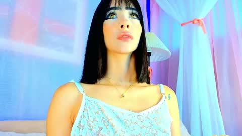 Valentina Hall online show from 04.29.26