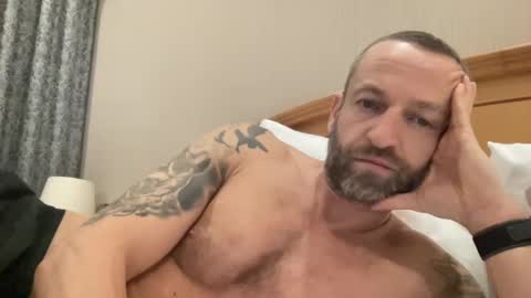 lick8me8hard online show from 02.19.25