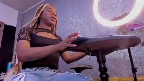 licy online show from 01.12.25