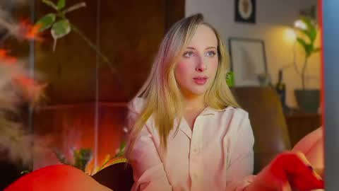 its my birthday today so im offline  but id be so happy if you felt like sending me a birthday love while im away  online show from 02.12.26