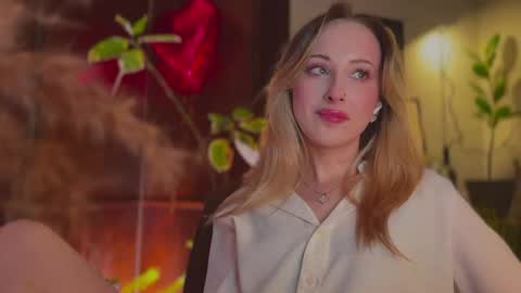 its my birthday today so im offline  but id be so happy if you felt like sending me a birthday love while im away  online show from 03.10.26