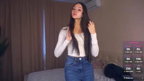 Snapshot of liersery chatting on 10.21.25 Georgina online show from 10.21.25