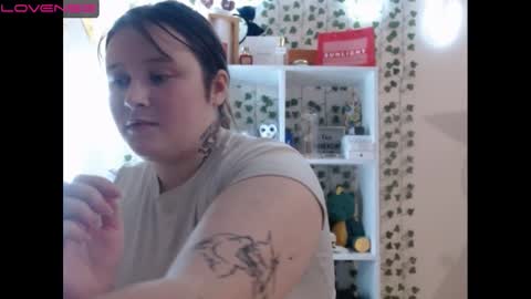 Snapshot of light_lunaa chatting on 01.12.25 light_lunaa online show from 01.12.25