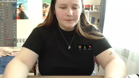 Snapshot of light_lunaa chatting on 02.20.25 light_lunaa online show from 02.20.25