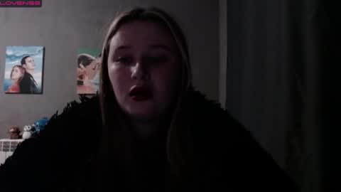 Snapshot of light_lunaa chatting on 09.13.25 light_lunaa online show from 09.13.25