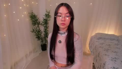 Lia Sweet online show from 05.13.26