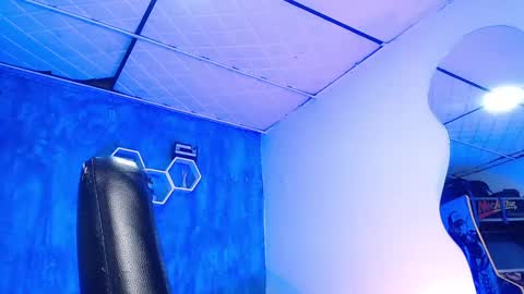 Snapshot of liiaam_lee_ chatting on 02.18.25 Daniel online show from 02.18.25