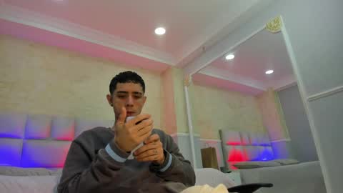 Snapshot of liiamhudson_ chatting on 02.25.25 L I I A M online show from 02.25.25