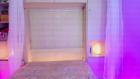         online show from 01.31.25