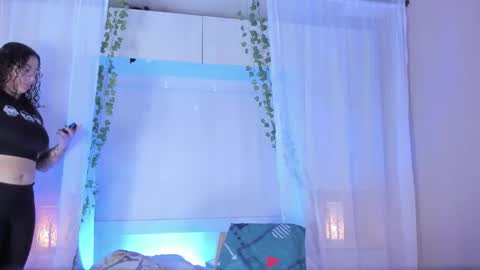         online show from 11.16.25