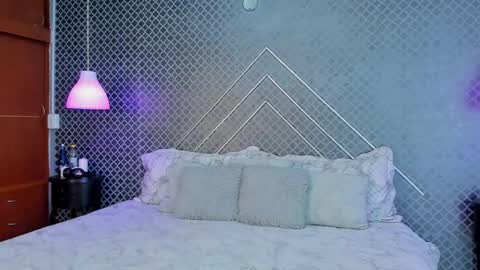 Lilith online show from 10.05.25