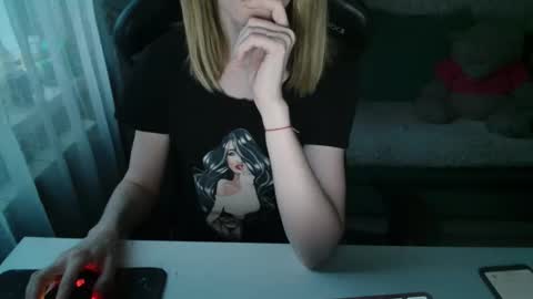 Snapshot of liissax chatting on 05.31.26 Liissax online show from 05.31.26
