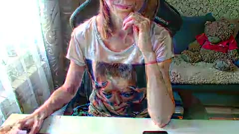 Snapshot of liissax chatting on 06.16.26 Liissax online show from 06.16.26