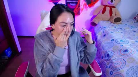 Snapshot of lika_little3 chatting on 11.02.25 Liika online show from 11.02.25