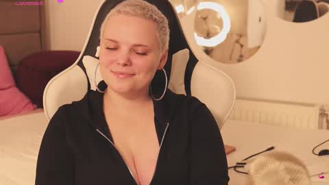 likaaberry online show from 03.05.26