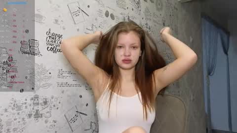 Snapshot of like_sun chatting on 10.12.25 Call me Anna online show from 10.12.25