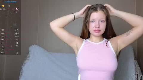 Snapshot of like_sun chatting on 10.14.25 Call me Anna online show from 10.14.25