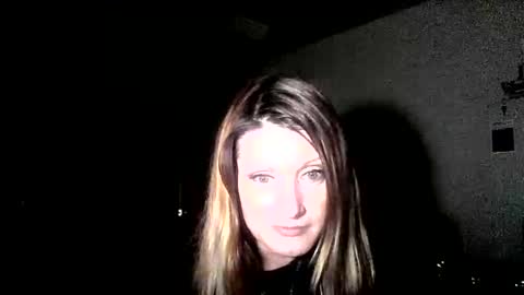 Snapshot of likerightnow chatting on 11.19.25 likerightnow online show from 11.19.25