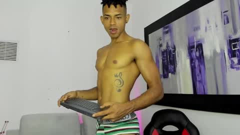 Lil KIng online show from 04.15.26
