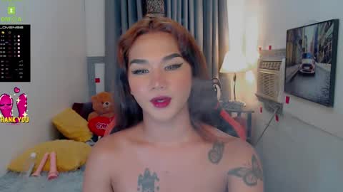 Snapshot of lil_fantacy chatting on 12.20.24 LILY online show from 12.20.24