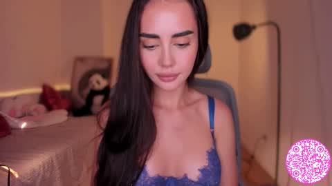 Snapshot of lil_gabbyg chatting on 10.01.25 Gabriela online show from 10.01.25