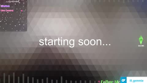 Snapshot of lil_gem chatting on 05.10.26 lil gemmie online show from 05.10.26