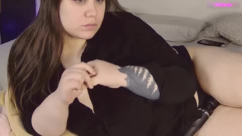 Nessa Greyrat   if u like me tip 25 tk and put  online show from 02.18.25