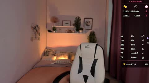  YOUR LIL STEPHANIE  online show from 12.14.24