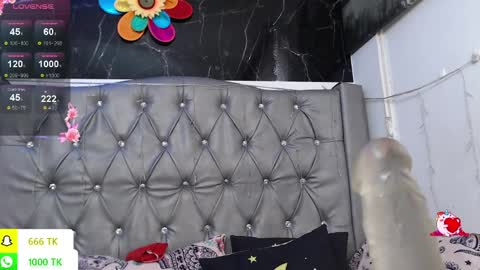   online show from 04.01.26