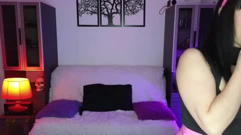 Snapshot of lila_wray chatting on 02.23.25 Lila online show from 02.23.25