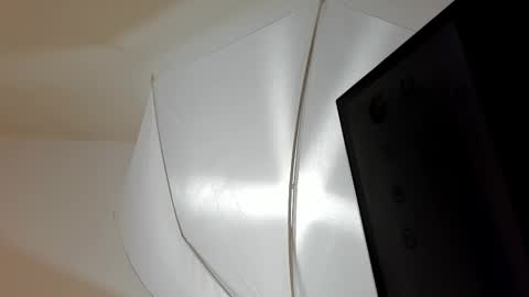 lila bailey  online show from 10.09.25