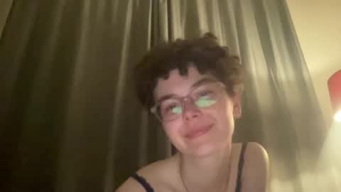 lilac_dreamsss online show from 05.20.26
