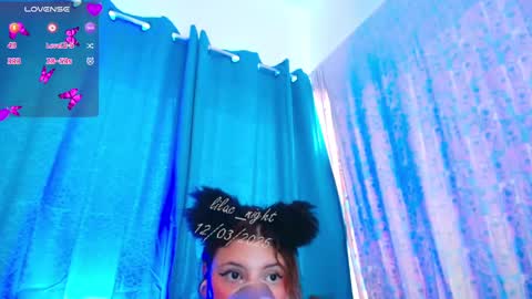 Snapshot of lilac_night chatting on 03.12.25 Jen online show from 03.12.25