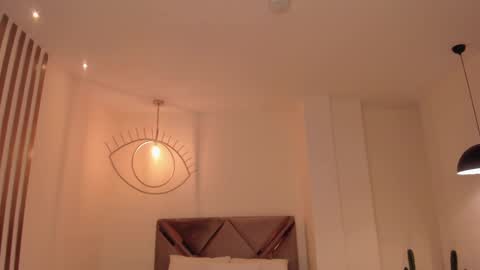 Lila West online show from 02.15.25